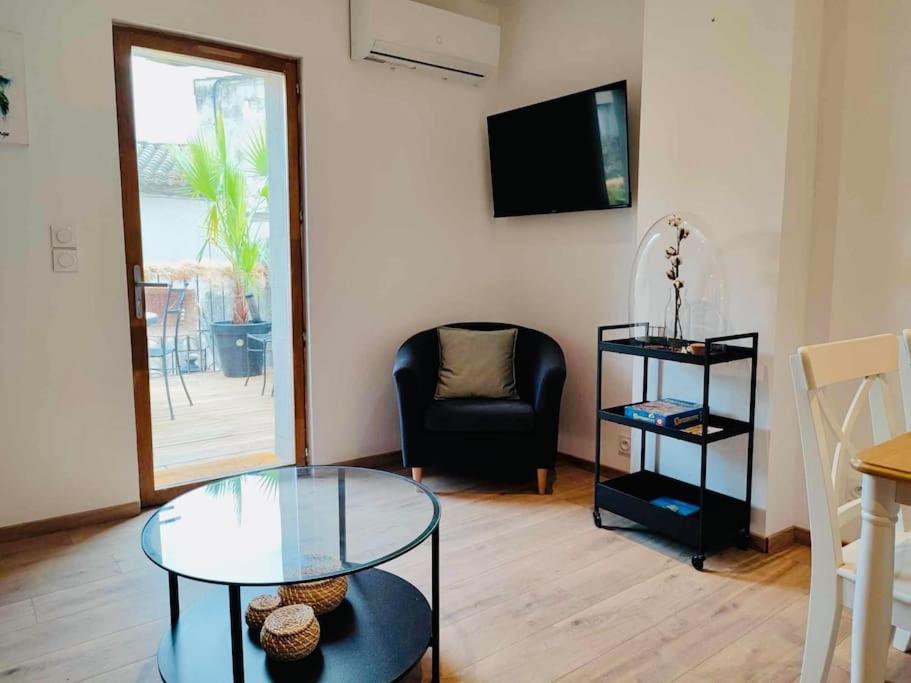 Le Rendez Vous - Parking Gratuit Apartment Carcassonne Luaran gambar