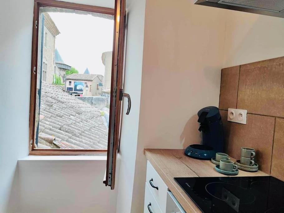 Le Rendez Vous - Parking Gratuit Apartment Carcassonne Luaran gambar